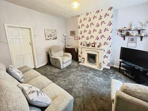 Lounge- click for photo gallery